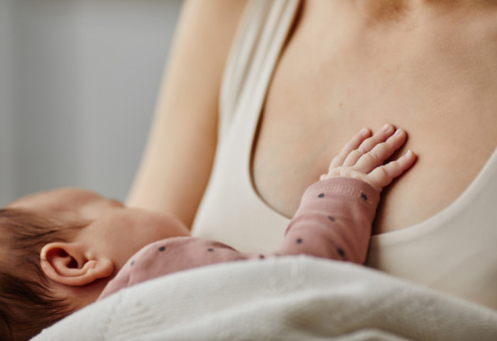 Kako produženo dojenje utiče na organizam žene: Šta majke treba da znaju