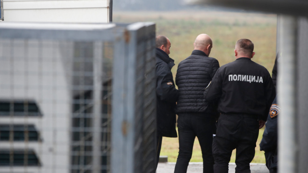 Vozio šest migranata, pa sleteo s puta i pobegao: Uhapšen državljanin Makedonije (43) zbog krijumčarenja