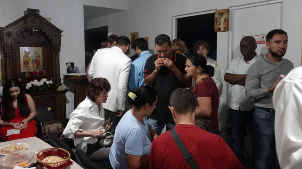 Vaskršnju liturgiju u Kolumbiji uveličalo i krštenje: Novi pravoslavac dobio ime po patrijarhu Porfiriju