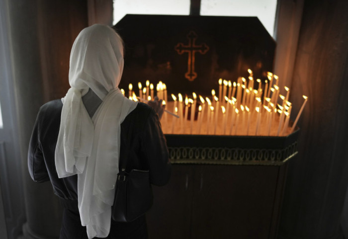 "Mnogi se suočavaju sa osećajem praznine i nakon ostvarenih želja": Zašto se sve više mladih okreće duhovnosti