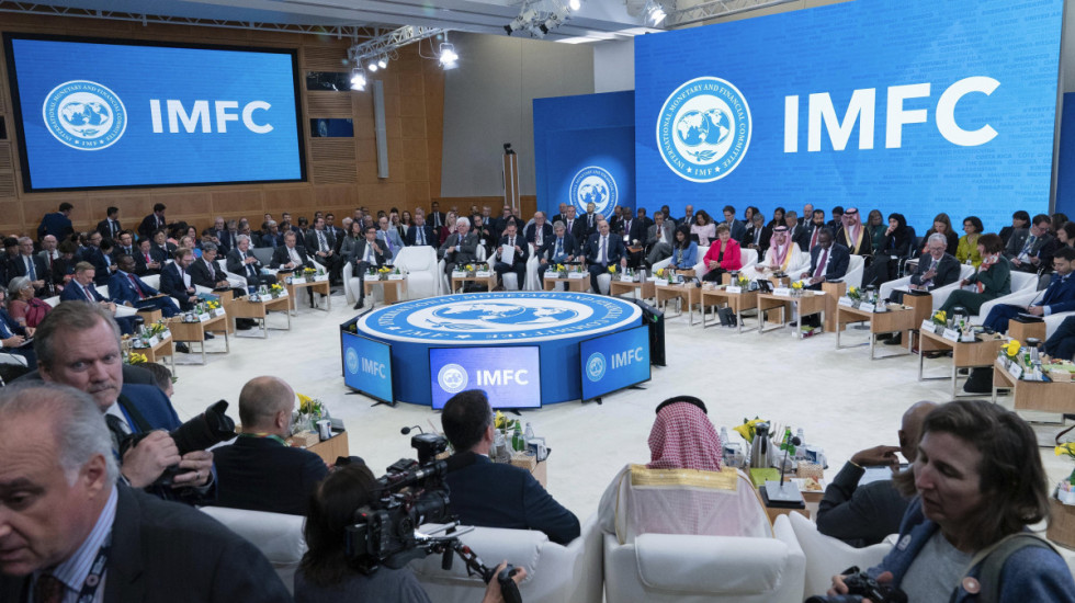 MMF: Inflacija u Srbiji možda niža od projekcija, oprez zbog rata na Bliskom istoku