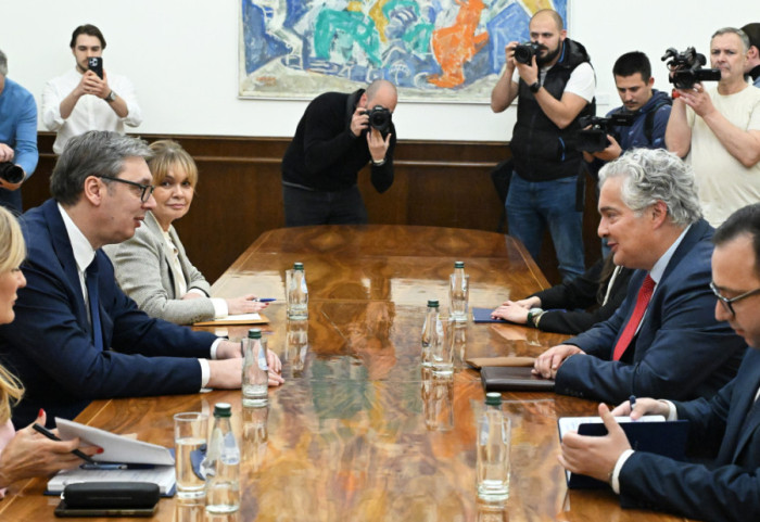 "Izbori da se održe što ranije": Predstavnici Narodne stranke na konsultacijama kod predsednika Srbije