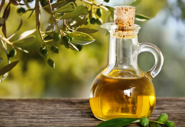 Kako prepoznati pravo maslinovo ulje
