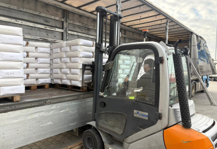 (FOTO) Zaplenjeno 20.000 paklica cigareta na graničnom prelazu Bezdan: Vrednost robe veća od 2,3 miliona dinara