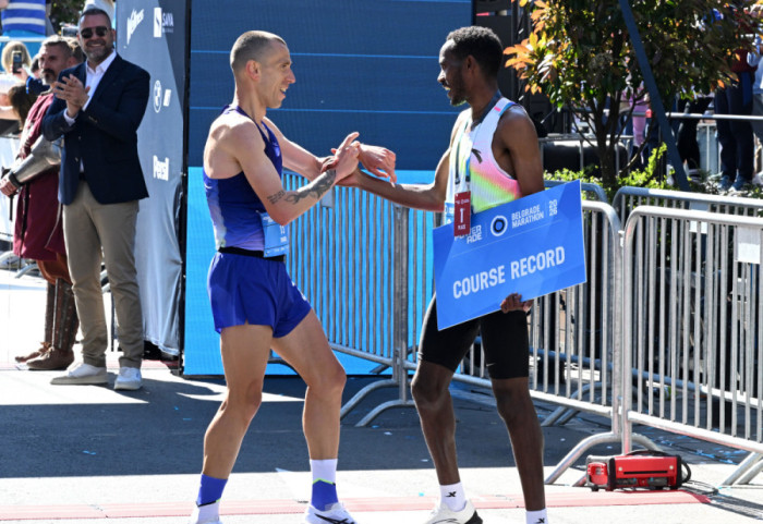 Etiopljanin Gudeta Gada Gemsisa pobednik 39. Beogradskog maratona uz novi rekord staze, drugi je Makedonac Ivanovski