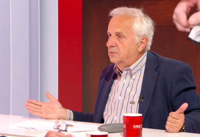 Novinar Slobodan Reljić u Sintezi: Živimo u dezinformativnom poretku, Evropa u istorijskom raskoraku