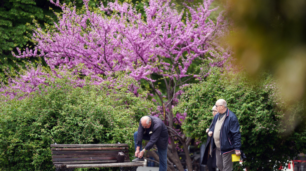 Pretežno sunčano i toplo, ponegde mogući kiša i krakotrajni pljuskovi: Temperatura do 25 stepeni