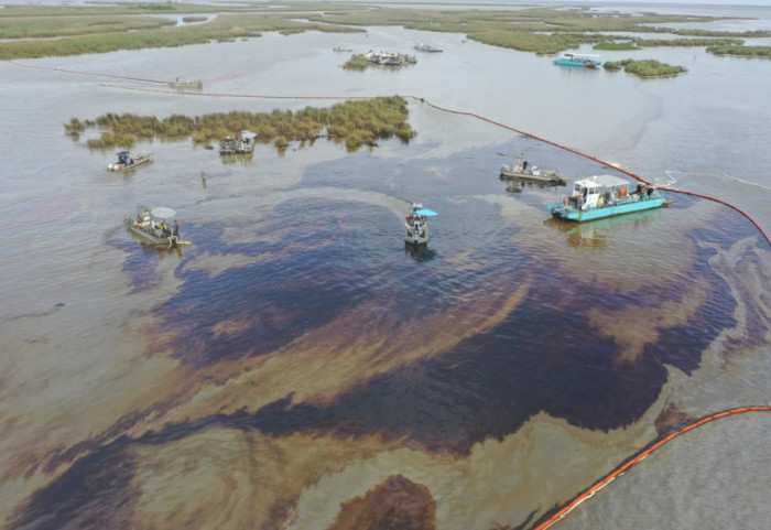 Naftne mrlje nastale tokom rata na Bliskom istoku vidljive iz svemira: Stručnjaci upozoravaju na ekološku katastrofu