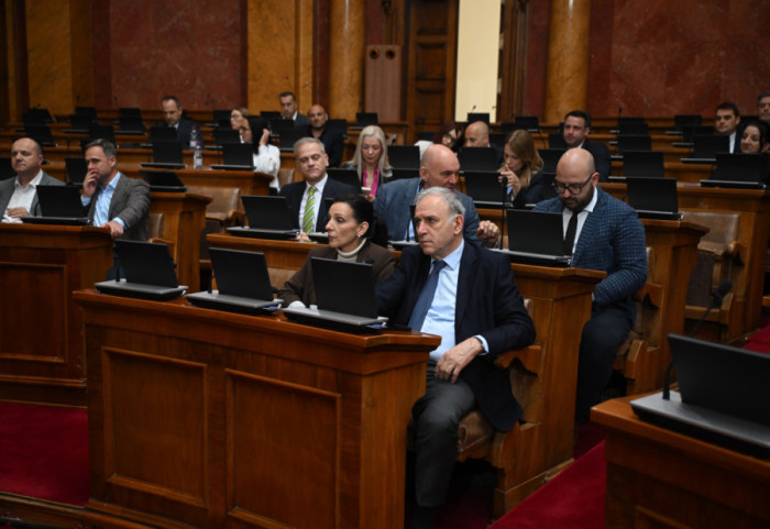 Parlamentarna opozicija traži ostavke Vasiljevića i Dačića nakon hapšenja Veselina Milića