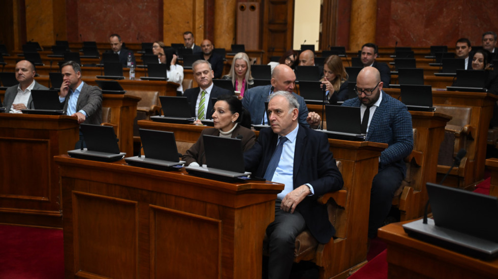 Parlamentarna opozicija traži ostavke Vasiljevića i Dačića nakon hapšenja Veselina Milića