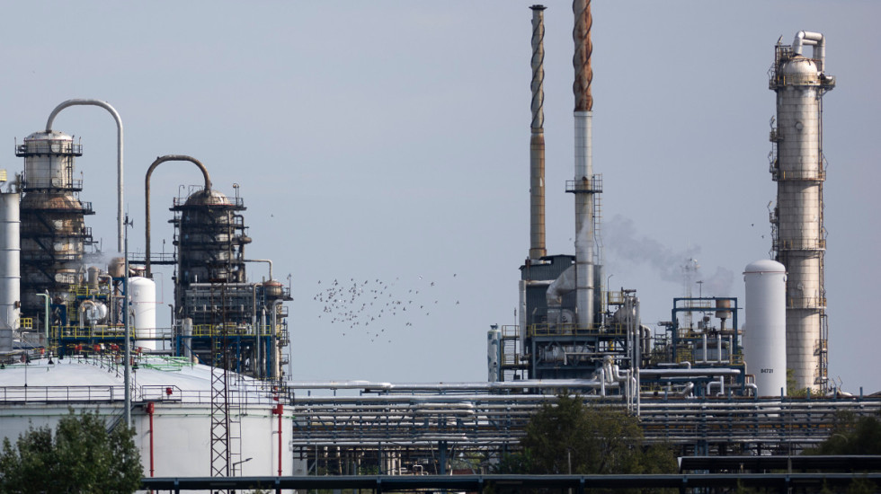 MOL planira da zadrži rafineriju u Pančevu ako postane većinski vlasnik NIS