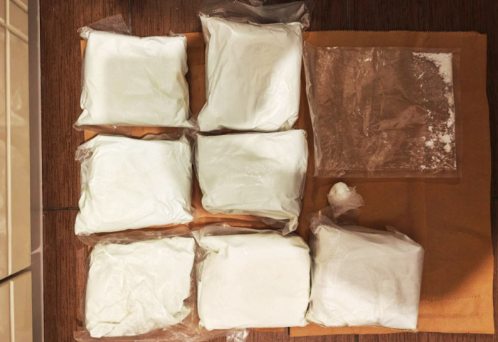 Uhapšen Novosađanin (46), policija u stanu pronašla sedam kilograma amfetamina