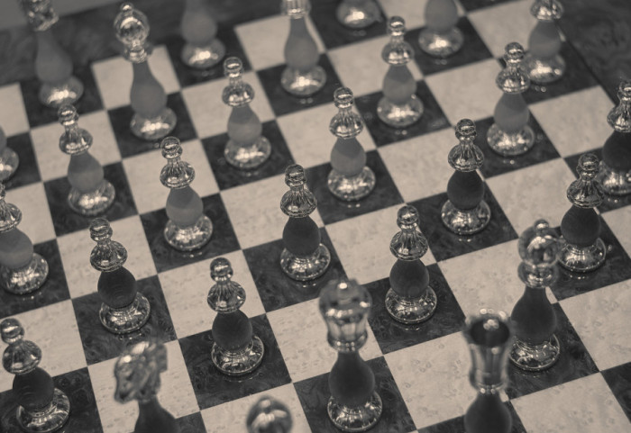 Spoj mode, dijamanata i časovničarstva: Šanel predstavio šahovski set vredan četiri miliona dolara