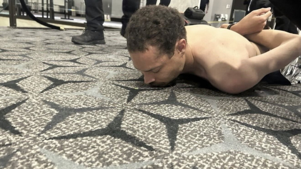 (FOTO/VIDEO) Ko su bile mete pucnjave u hotelu Hilton: Osumnjičeni priznao da je ciljao Trampove zvaničnike