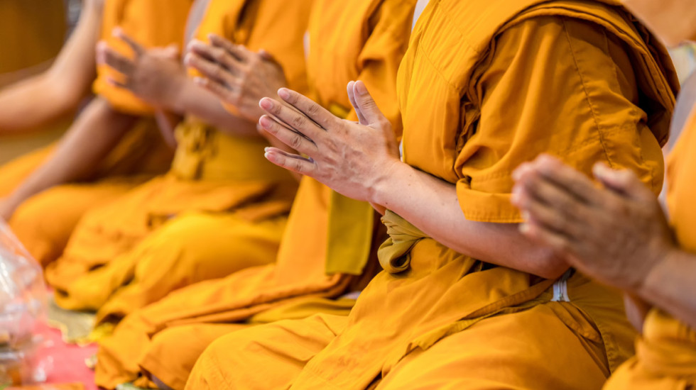 Više od 20 budističkih monaha uhapšeno u Šri Lanki: Sakrili 110 kilograma kanabisa