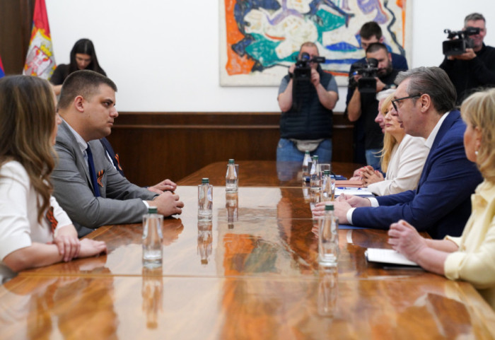 Vučić na konsultacijama sa predstavnicima SRS, nakon razgovora sa članovima SPO