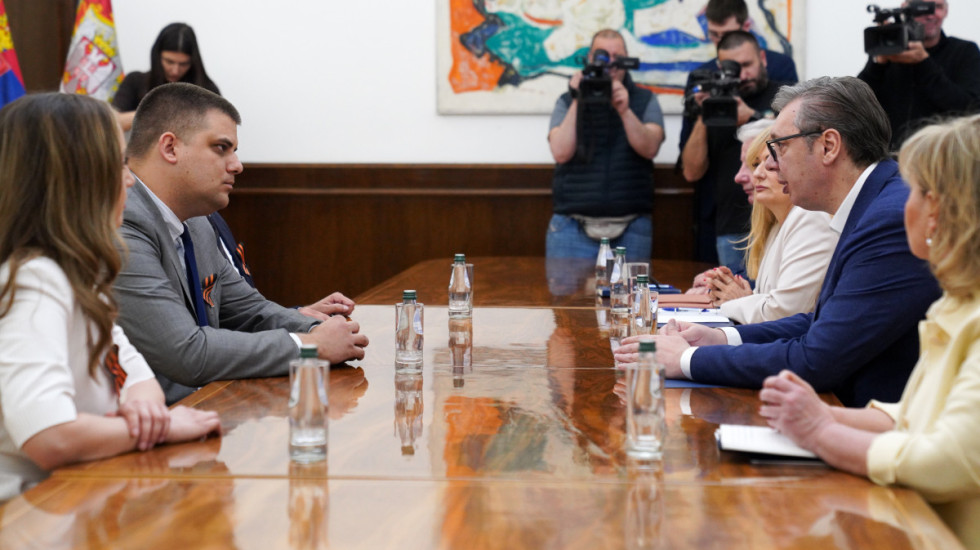 Cvetković (SPO) i Šešelj (SRS) nakon konsultacija s Vučićem: "Izbori rešenje svake krize i konfrotacija"