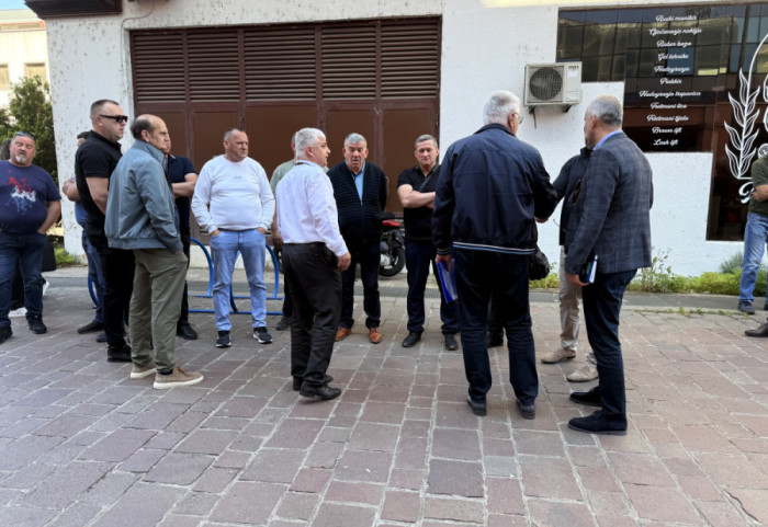 (FOTO) Postignut načelan dogovor o višku mleka u Crnoj Gori, država preuzima deo troškova