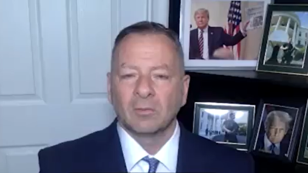 Bivši agent tajne službe o napadu u Vašingtonu: "Agenti su reagovali brzo i odlučno, Tramp je živ zbog njih"