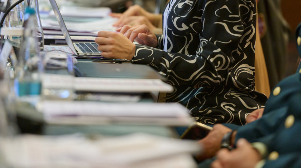 Novine na Portalu eUprava: Građani mogu onlajn da podnesu zahteve za vojna uverenja