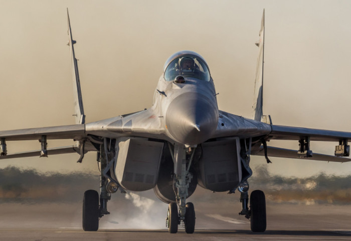 (FOTO) Ministarstvo odbrane: Konkurs za vazduhoplovni smer na Vojnoj akademiji i u Vojnoj gimnaziji