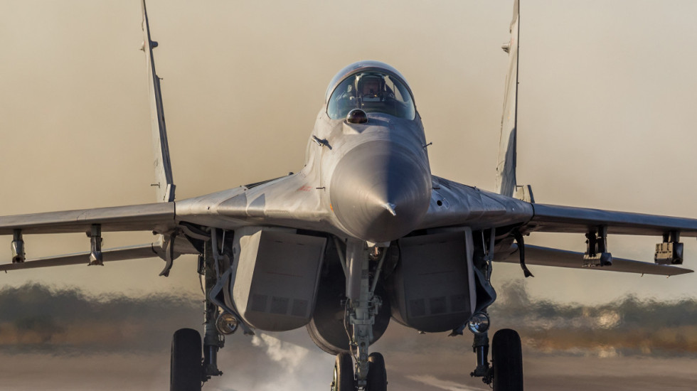 (FOTO) Ministarstvo odbrane: Konkurs za vazduhoplovni smer na Vojnoj akademiji i u Vojnoj gimnaziji