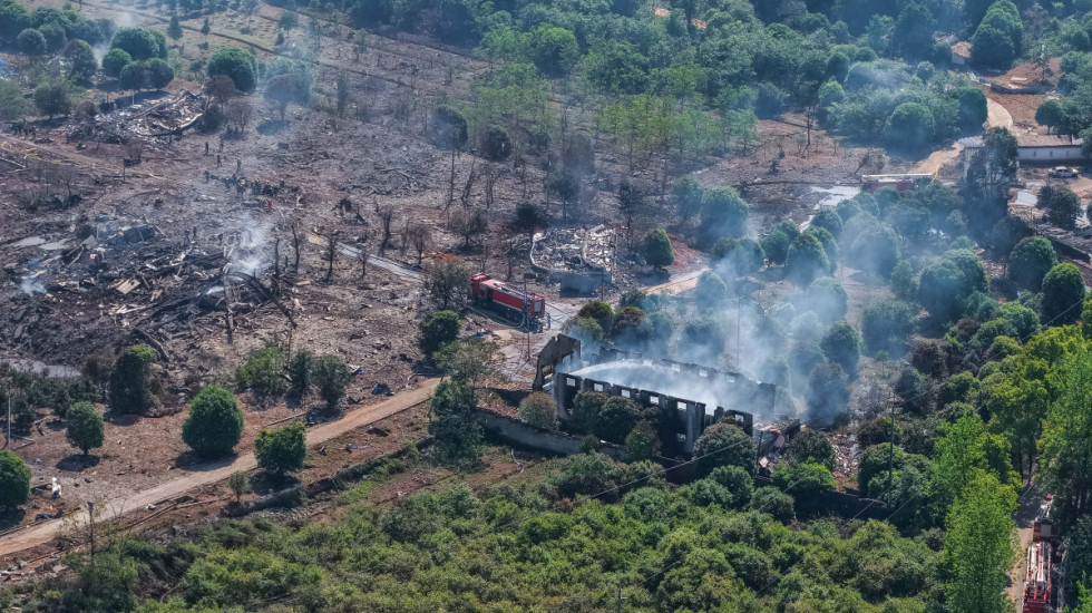 (FOTO) Eksplozija u fabrici vatrometa u Kini: Poginula 21 osoba, povređena 61