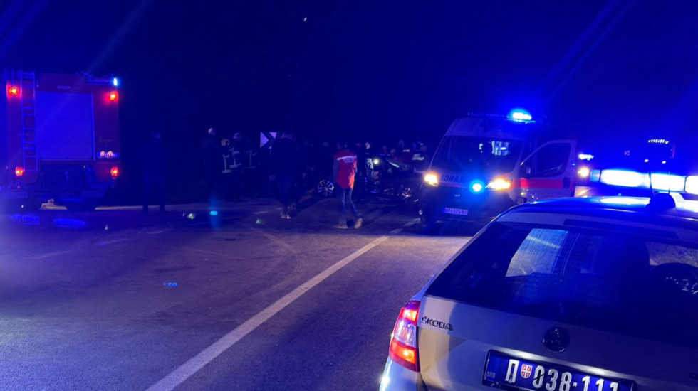 Naložene obdukcije nastradalih u saobraćajnoj nesreći u Novom Pazaru
