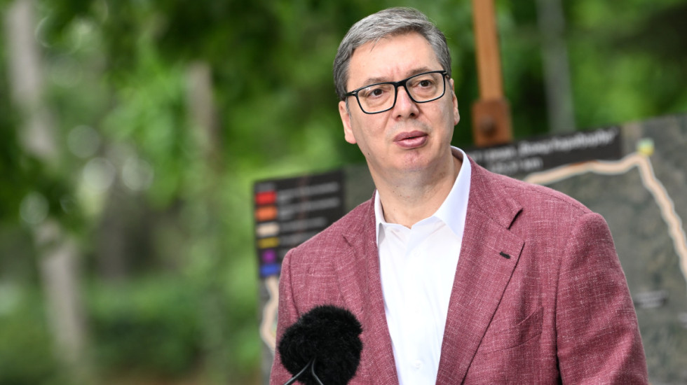 Vučić u dvodnevnoj poseti Azerbejdžanu, učestvuje na Svetskom urbanom forumu