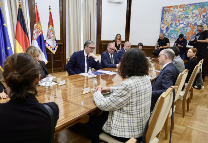 (FOTO) Vučić posle sastanka sa Anenom: Nemačke kompanije danas zapošljavaju 80.000 radnika u Srbiji