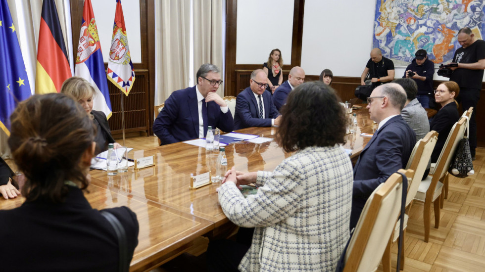 (FOTO) Vučić posle sastanka sa Anenom: Nemačke kompanije danas zapošljavaju 80.000 radnika u Srbiji