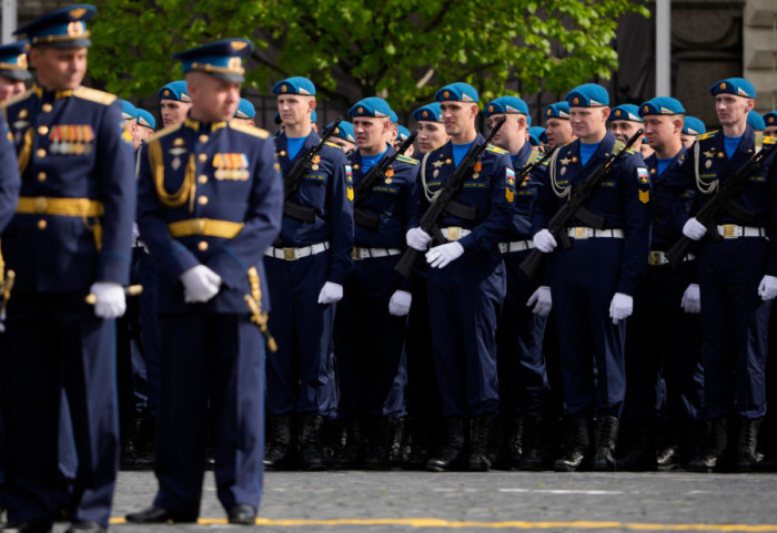 (FOTO) Počela vojna parada povodom Dana pobede u Moskvi