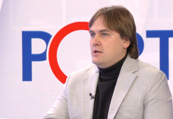 Jovica Pavlović sa Instituta za evropske studije gost Sinteze u 21 sat