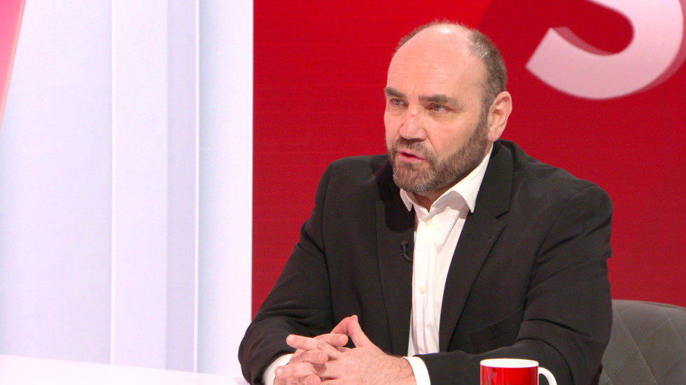 Panović: U Srbiji postoji fenomen kampanje bez raspisanih izbora, zakazani skupovi studenata i vlasti liče na konvencije