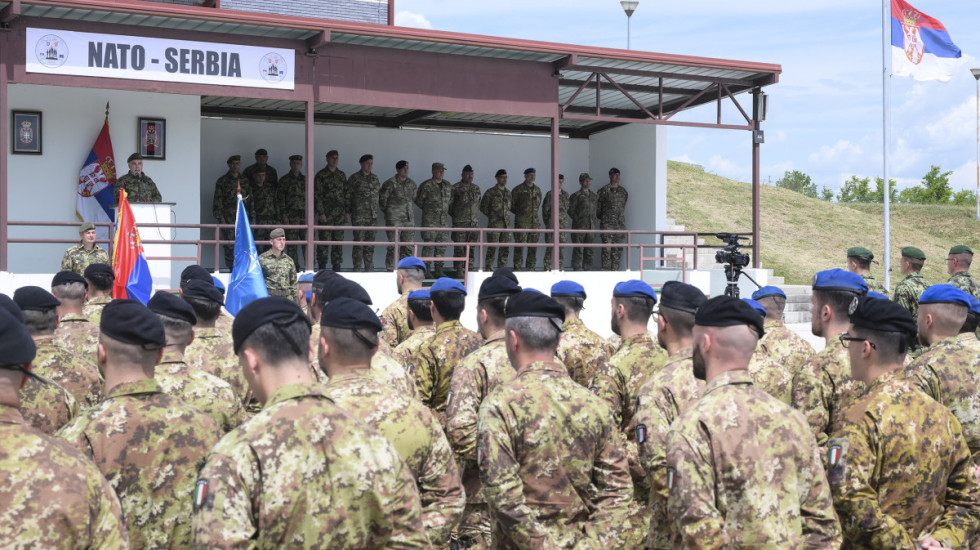 Prva zajednička vojna vežba Srbije i NATO kod Bujanovca: Prilika za razmenu iskustava u radu, trajaće do 23. maja