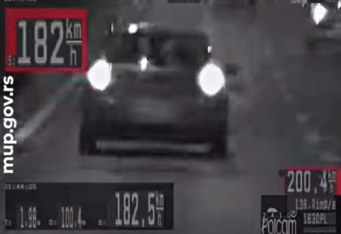(VIDEO) Vozio 182 kilometara na čas kroz Novi Beograd: Presretač zaustavio mladića bez dozvole i pod dejstvom alkohola