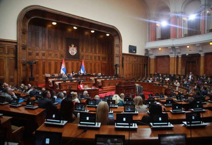 Poslanici Skupštine Srbije nastavili raspravu o amandmanima na izborne zakone