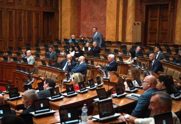 Poslanici Skupštine Srbije nastavili raspravu o amandmanima na izborne zakone