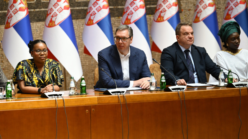(FOTO) Vučić na obeležavanju "Svet u Srbiji": Studenti iz Afrike i Azije most prijateljstva i razvoja