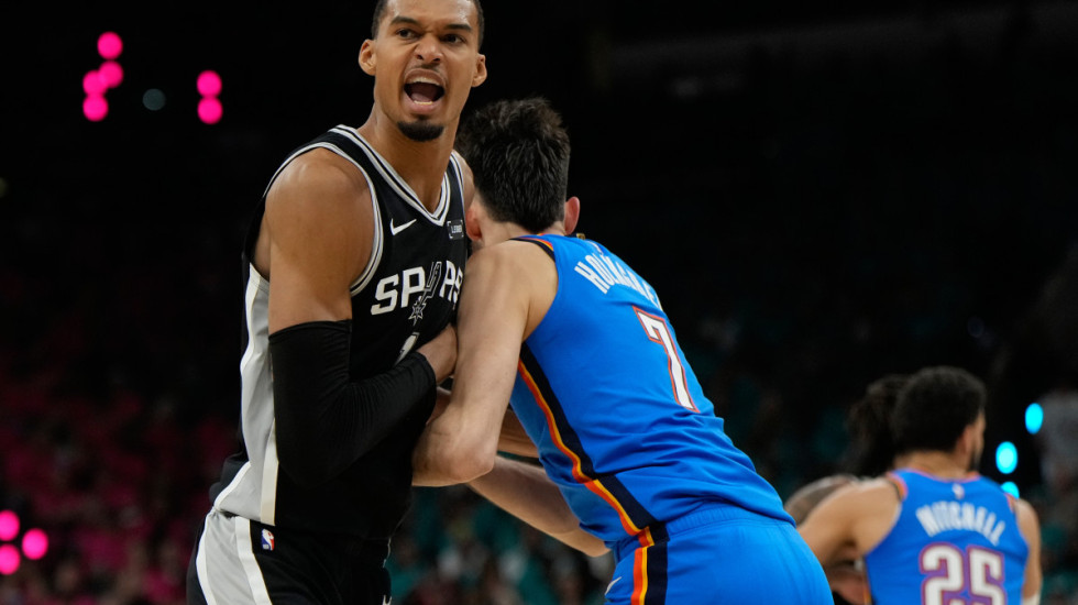 NBA objavila najbolju defanzivnu petorku: Vembanjama dobio maksimalan broj poena