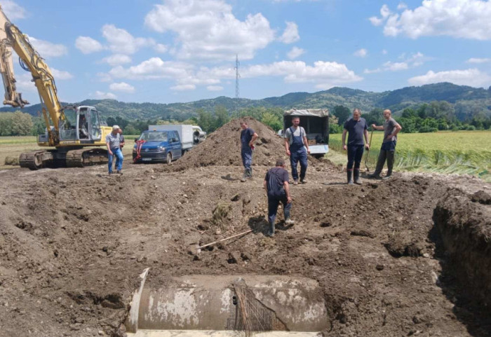 Vanredna situacija u Čačku: Četiri opštine zapadne Srbije bez vode zbog kvara na cevovodu