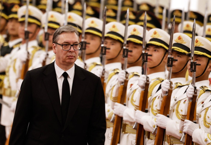 Vučić: Moguće velike vesti za Šid i Zrenjanin u junu, ekonomija u aprilu porasla četiri odsto