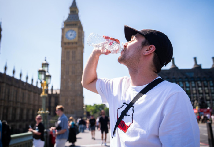 Ujedinjeno Kraljevstvo beleži najtopliji dan u godini: U Londonu oboren istorijski temperaturni rekord