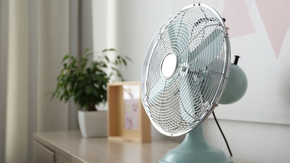 Da li je spavanje uz ventilator tokom noći štetno