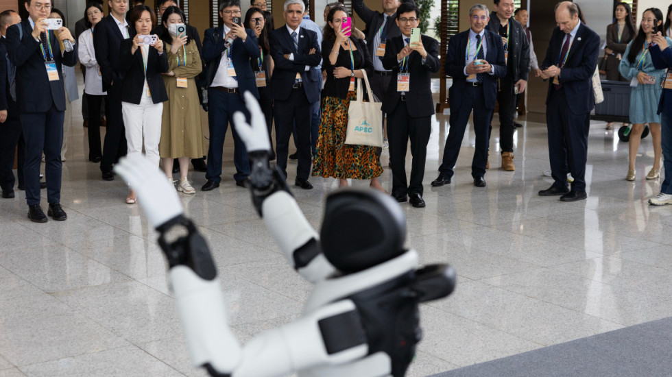 Ko su kineski roboti koji su igrali Moravac: Agibot jedan od svetskih lidera u robotici