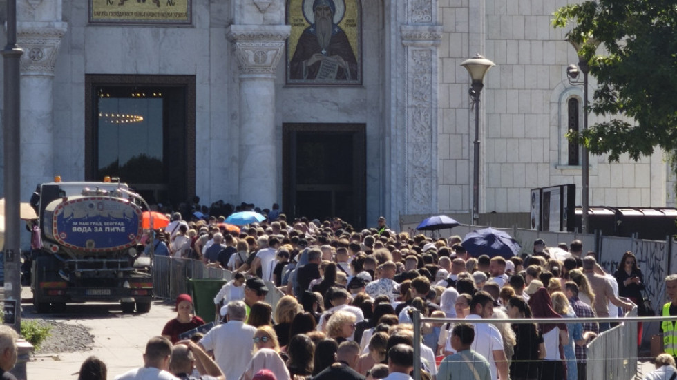 SPC: Pojasu Presvete Bogorodice se od Spasovdana poklonilo 478.000 vernika